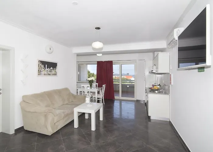 Maison d'hôtes Antea With Free Parking 4*