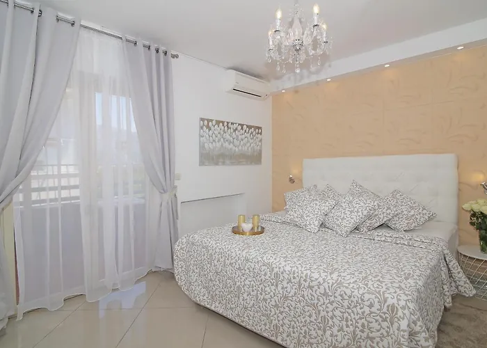 Maison d'hôtes Antea With Free Parking 4*