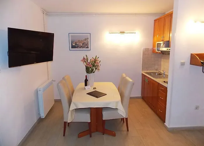 Antea With Free Parking